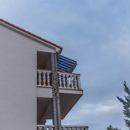 מאלינסקה Apartman Mauro מראה חיצוני תמונה