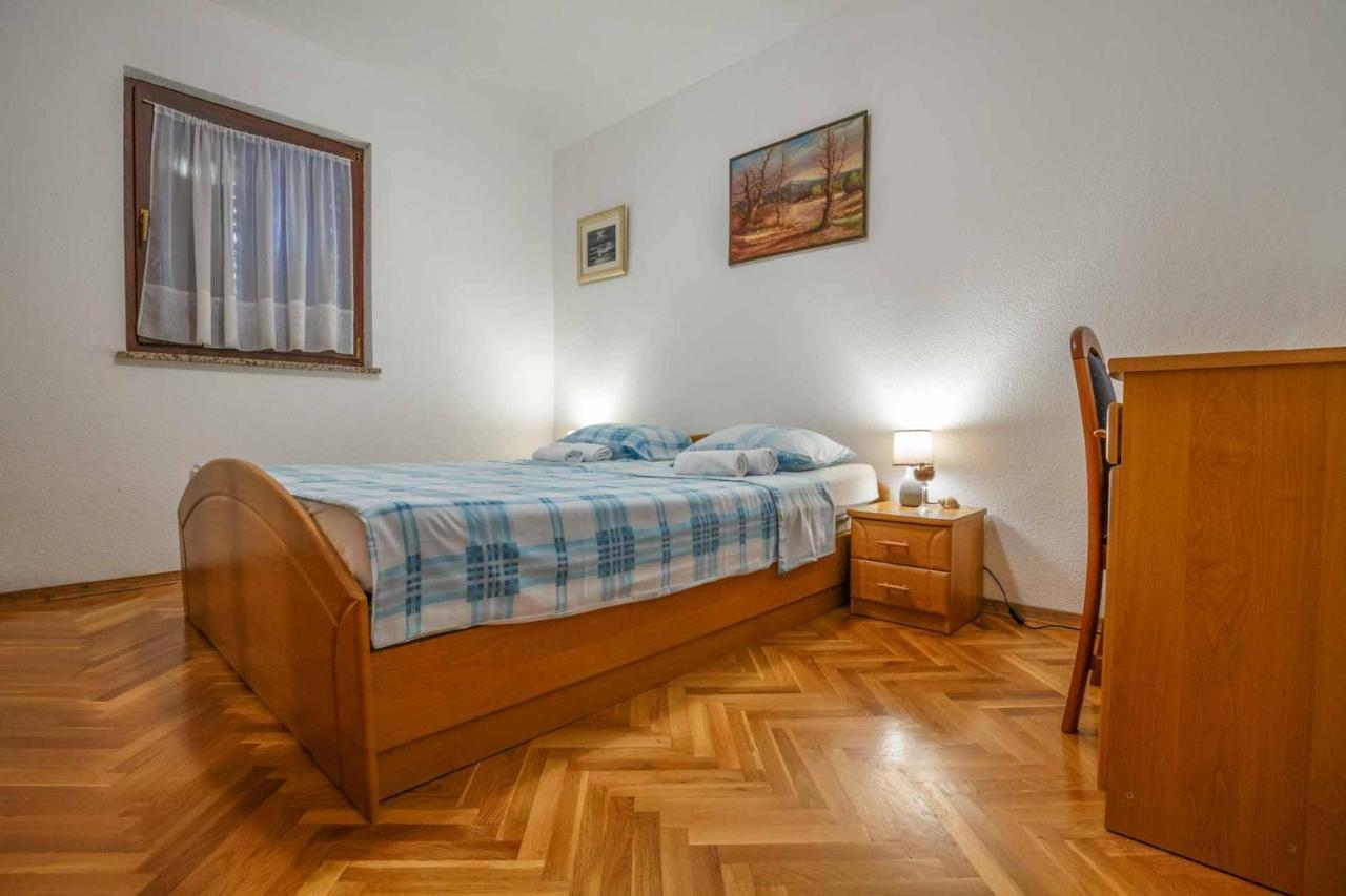 מאלינסקה Apartman Mauro מראה חיצוני תמונה